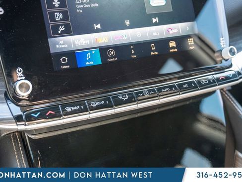 Used 2022 Jeep Wagoneer Series III w/ Premium Group I image 10