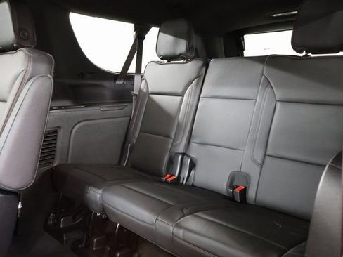 Used 2022 Chevrolet Suburban High Country w/ Premium Package image 26