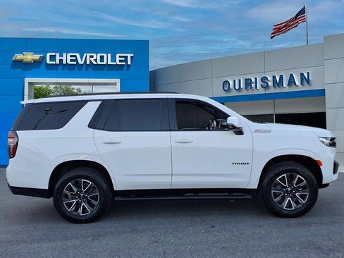 Used 2024 Chevrolet Tahoe Z71 w/ Luxury Package image 2