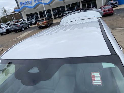 Used 2025 Honda Pilot EX-L image 27