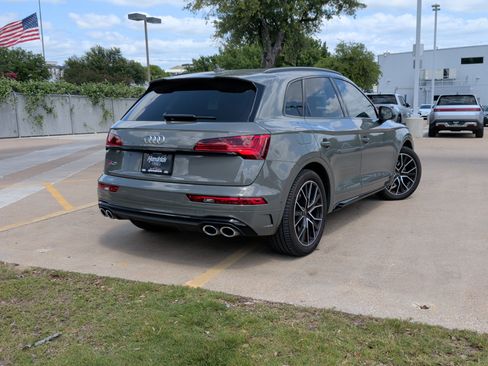 Used 2023 Audi SQ5 Prestige w/ Prestige Package AWD/4WD image 10