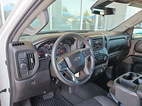 Used 2022 Chevrolet Silverado 1500 Custom w/ Rally Edition RWD image 9