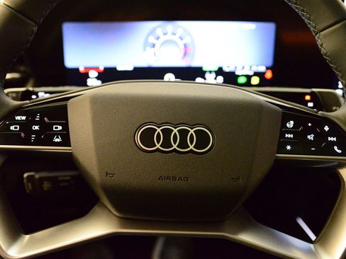 New 2026 Audi Q3 quattro 2.0T image 31