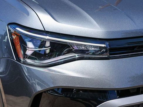 New 2025 Volkswagen Taos S image 14