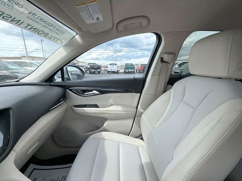 Used 2023 Buick Envision Preferred FWD image 11
