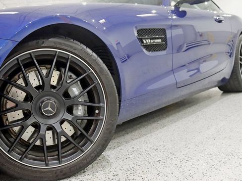 Used 2019 Mercedes-Benz AMG GT Coupe image 4