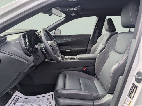 Certified 2023 Lexus RX 350 AWD w/ Accessory Package image 11