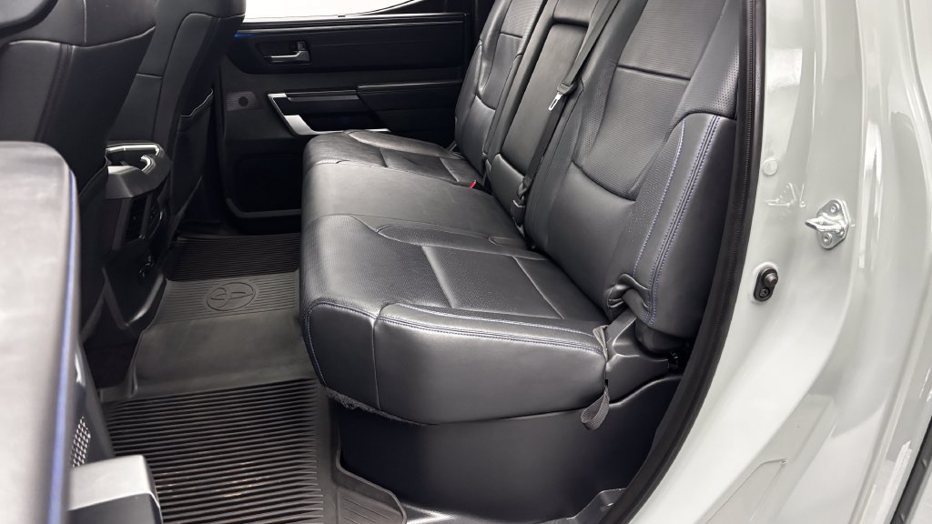Used 2024 Toyota Tundra Platinum AWD/4WD image 36