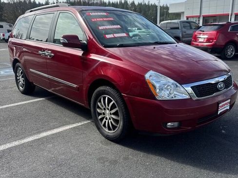 Used 2012 Kia Sedona EX w/ Luxury Pkg image 4
