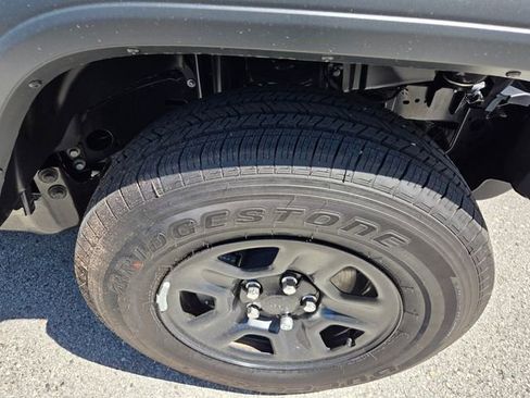 New 2026 Jeep Gladiator Sport image 29