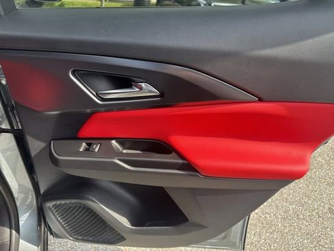 New 2025 Chevrolet Equinox EV RS w/ Convenience Package II image 24