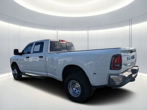 Used 2025 RAM 3500 Tradesman image 4