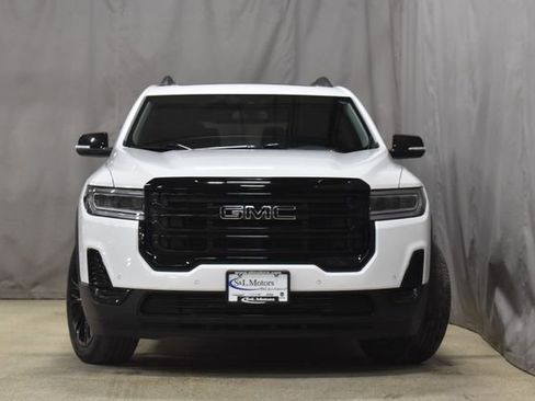 Used 2023 GMC Acadia SLE w/ Driver Convenience Package image 5