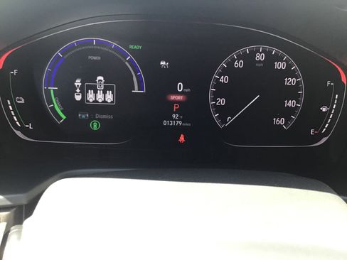 Used 2022 Honda Accord Touring image 11