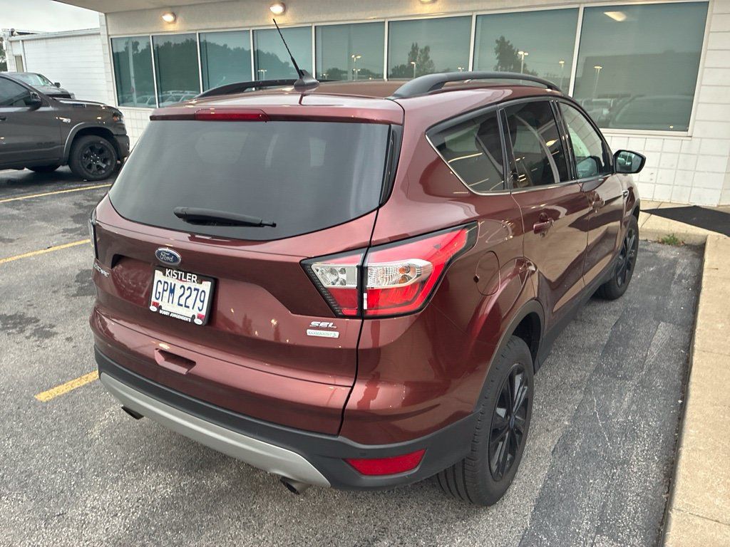 Used 2018 Ford Escape SEL w/ Ford Safe & Smart Package FWD image 5