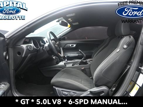 Used 2018 Ford Mustang GT RWD image 11