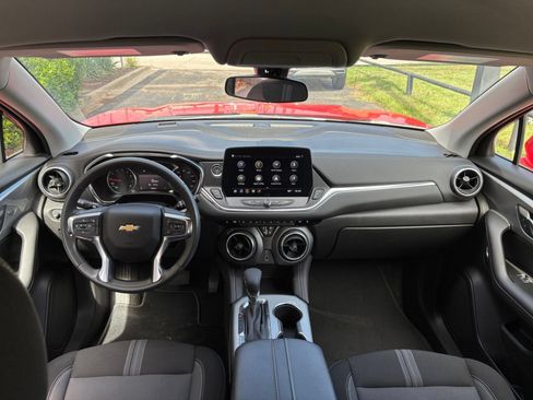 Used 2026 Chevrolet Blazer LT FWD image 34