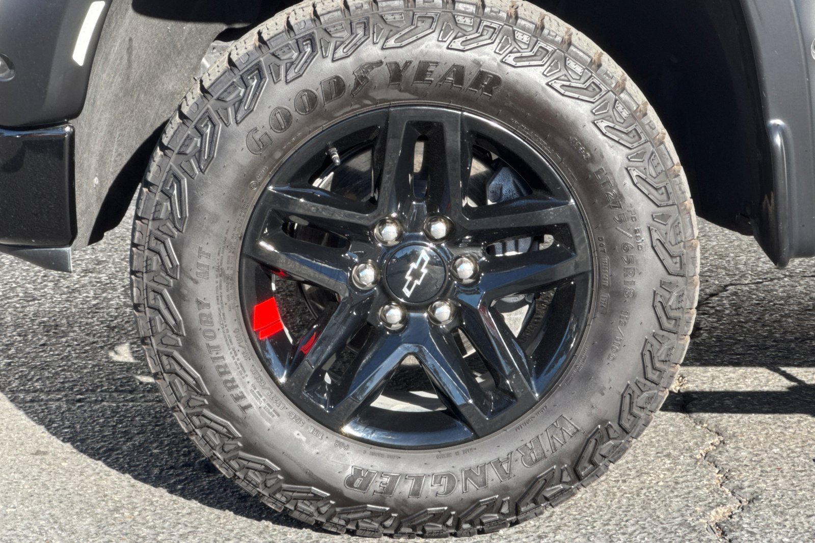 Used 2024 Chevrolet Silverado 1500 Custom Trail Boss AWD/4WD image 40