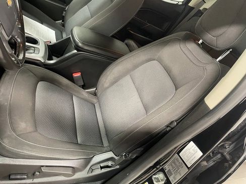 Used 2022 Chevrolet Colorado LT w/ LT Convenience Package image 12