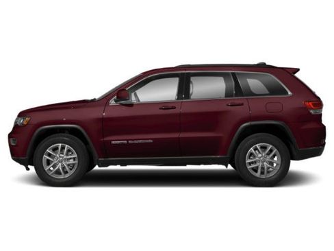 Used 2018 Jeep Grand Cherokee Altitude AWD/4WD image 3