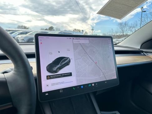 Used 2021 Tesla Model 3 Long Range image 25