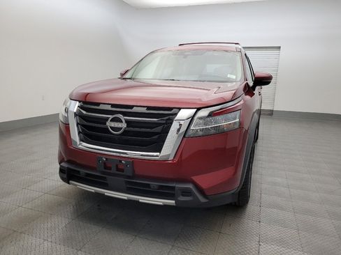 Used 2023 Nissan Pathfinder SL image 15