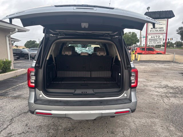 Used 2023 Ford Expedition Max Limited RWD image 5