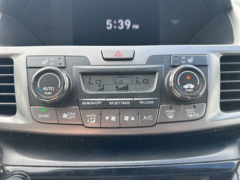 Used 2016 Honda Odyssey EX-L image 24