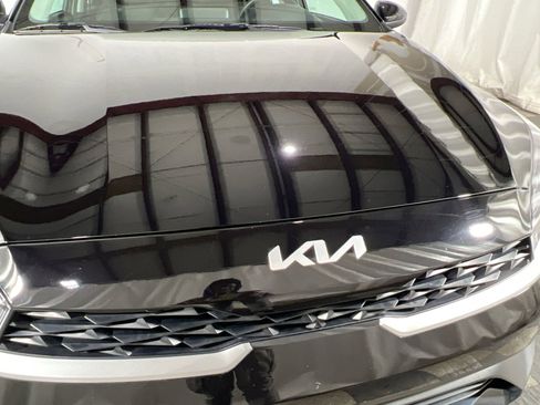 Used 2023 Kia Forte LXS image 10