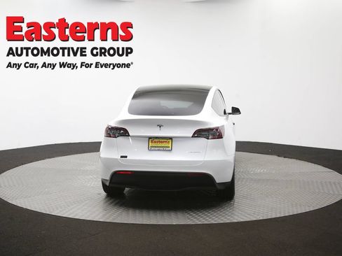 Used 2020 Tesla Model Y Long Range AWD/4WD image 32