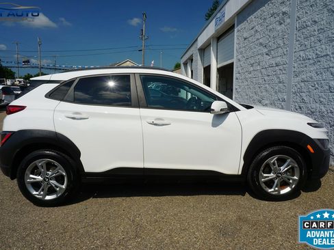 Used 2022 Hyundai Kona SEL w/ Cargo Package AWD/4WD image 12