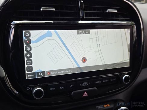 Certified 2023 Kia Soul GT-Line FWD image 25