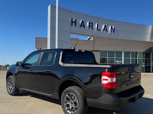 New 2025 Ford Maverick XLT w/ Equipment Group 302A image 3