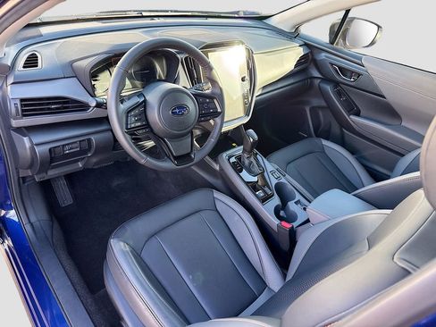 Certified 2025 Subaru Crosstrek 2.5i Limited w/ Crosstrek Mirror Package image 12