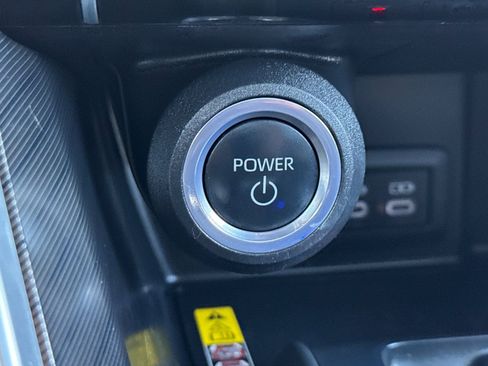 Used 2024 Toyota Venza Nightshade image 22