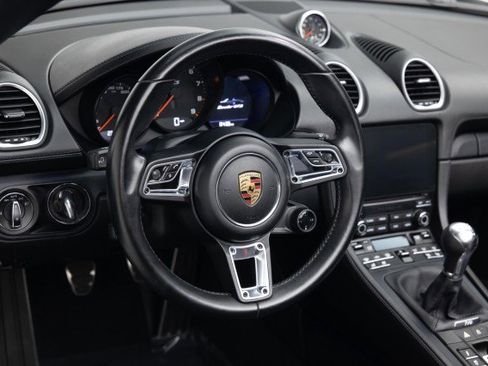 Used 2022 Porsche 718 Boxster GTS image 10