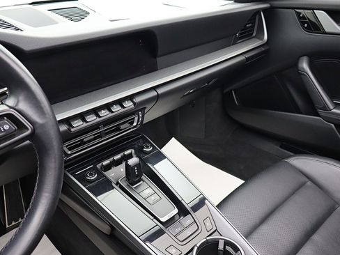 Used 2020 Porsche 911 Carrera image 47