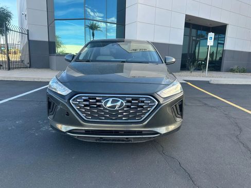 Used 2022 Hyundai Ioniq Blue image 2