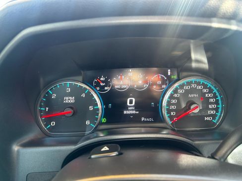 Used 2018 GMC Sierra 1500 Denali w/ Denali Ultimate Package AWD/4WD image 18