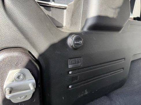 Used 2024 Jeep Wrangler Unlimited Rubicon 4xe w/ Safety Group image 16