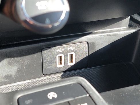 Certified 2019 Ford Ranger XLT w/ Equipment Group 301A Mid image 21