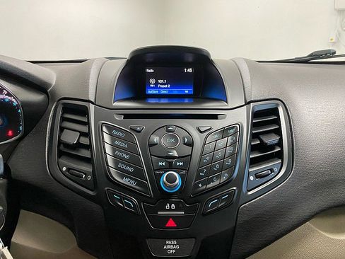 Used 2019 Ford Fiesta SE image 15