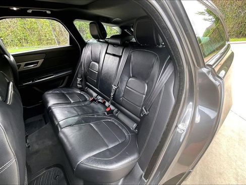 Used 2018 Jaguar XF S AWD/4WD image 37