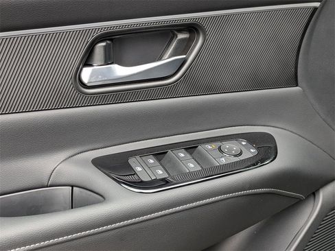 New 2026 Nissan Murano SV image 17