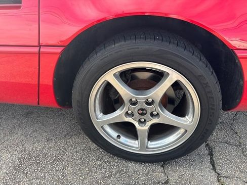 Used 1991 Chevrolet Corvette Convertible image 29