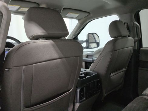 Used 2022 Ford F350 XLT w/ XLT Premium Package image 18