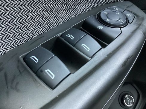 Used 2026 Chevrolet TrailBlazer LT w/ Convenience Package FWD image 25