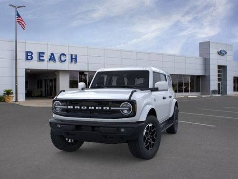 New 2026 Ford Bronco Outer Banks AWD/4WD image 2