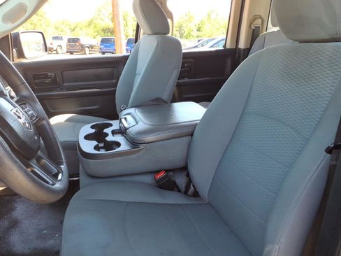 Used 2018 RAM 1500 Tradesman w/ Popular Equipment Group AWD/4WD image 5