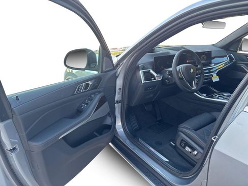 Used 2026 BMW X5 xDrive40i image 19